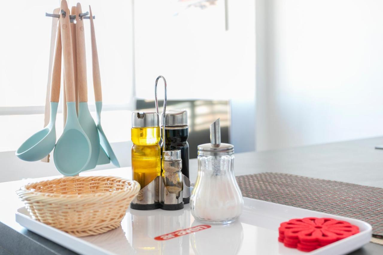 Beach Suite, City & Mountain View Alicante Eksteriør bilde