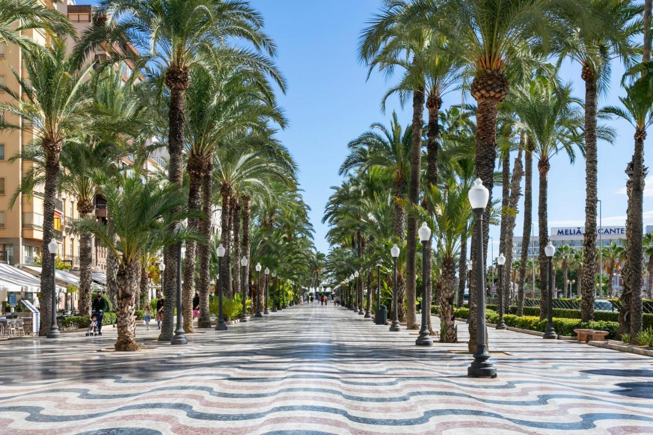 Beach Suite, City & Mountain View Alicante Eksteriør bilde
