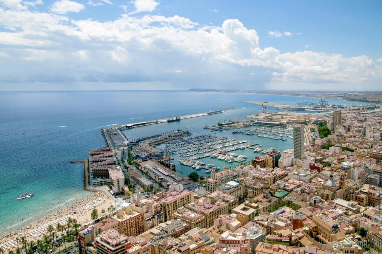 Beach Suite, City & Mountain View Alicante Eksteriør bilde